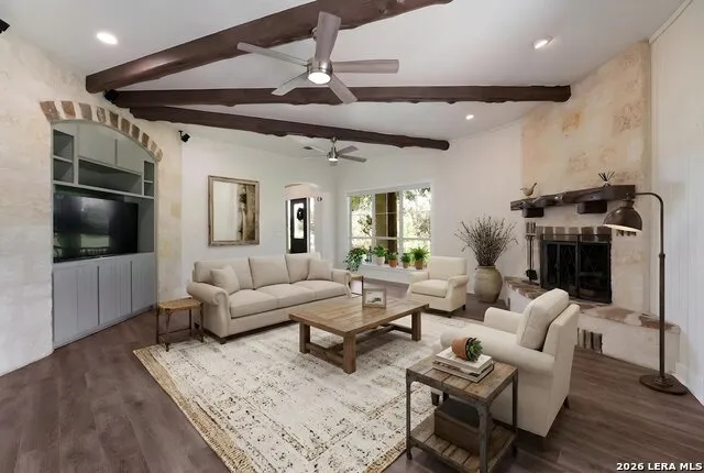 426 CORDILLERA TRCE Boerne, TX 78006