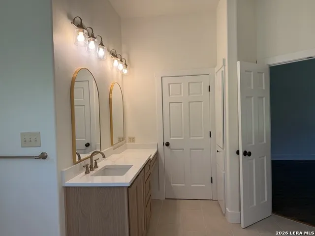 426 CORDILLERA TRCE Boerne, TX 78006