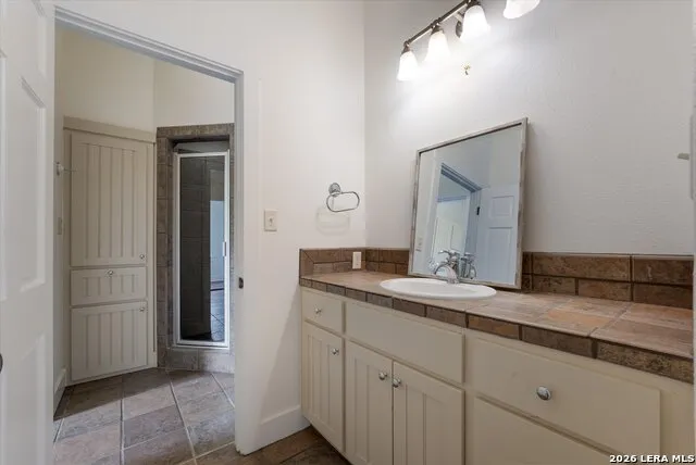 426 CORDILLERA TRCE Boerne, TX 78006