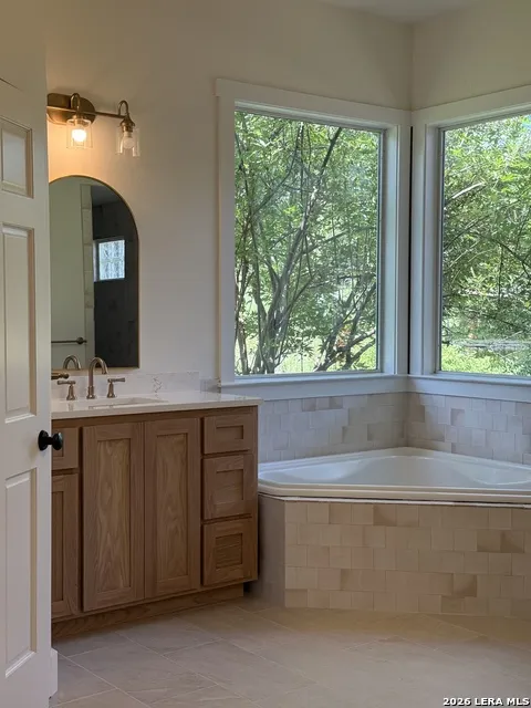 426 CORDILLERA TRCE Boerne, TX 78006