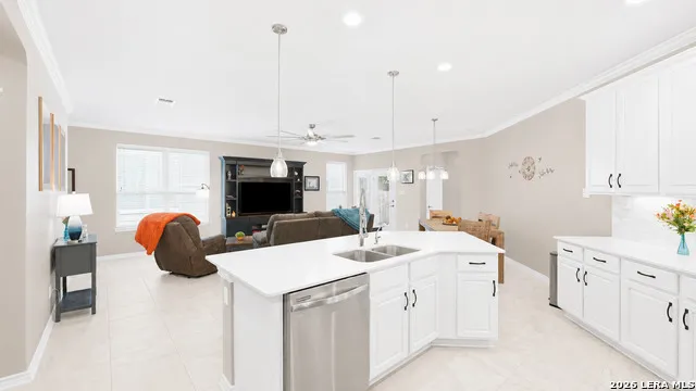2070 Shire Meadows New Braunfels, TX 78130