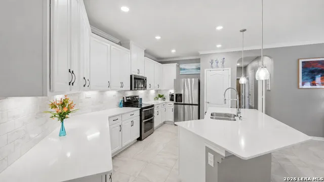 2070 Shire Meadows New Braunfels, TX 78130