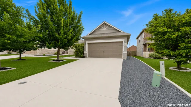 2070 Shire Meadows New Braunfels, TX 78130