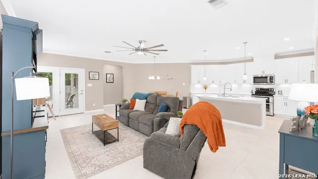 2070 Shire Meadows New Braunfels, TX 78130
