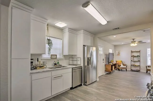 428 BURCHAM AVE San Antonio, TX 78221