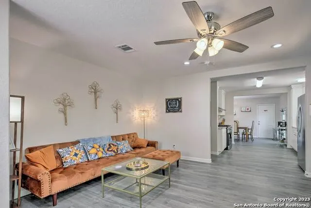 428 BURCHAM AVE San Antonio, TX 78221