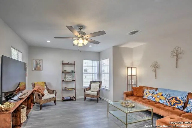 428 BURCHAM AVE San Antonio, TX 78221