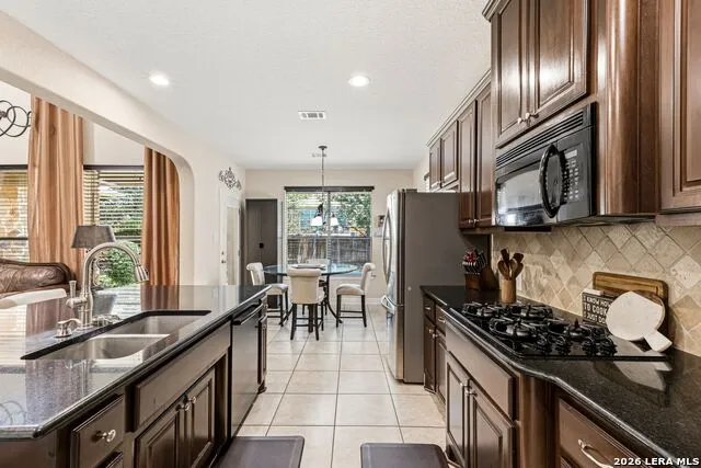 18902 SALADO CYN San Antonio, TX 78258
