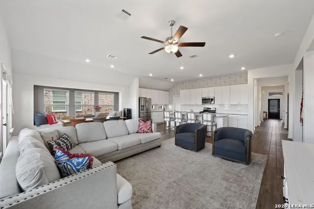 32307 STAR ANISE WAY Bulverde, TX 78163