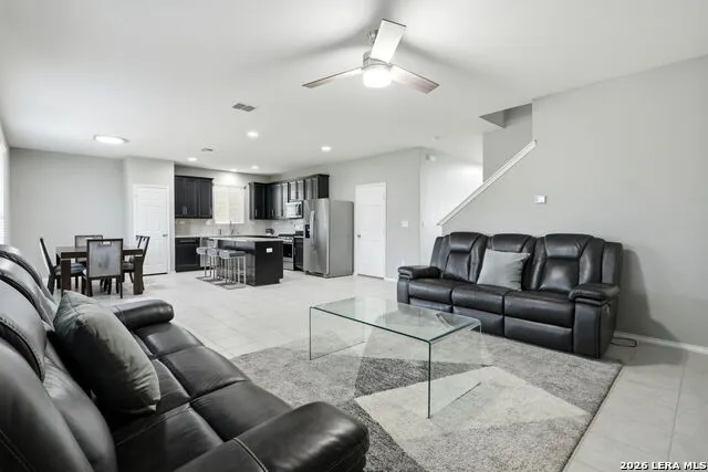 12114 Wagon Cyn San Antonio, TX 78254