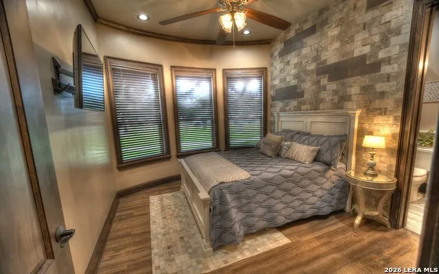 200 Skippin Stone Ln Concan, TX 78838
