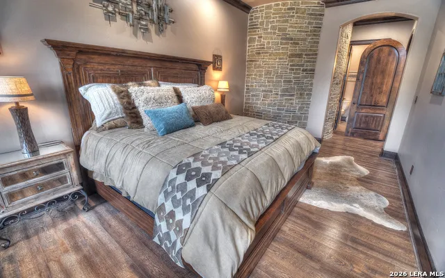 200 Skippin Stone Ln Concan, TX 78838