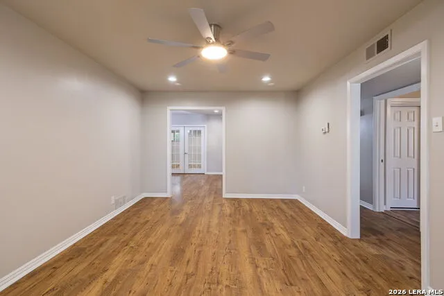 425 E Wright Blvd Universal City, TX 78148