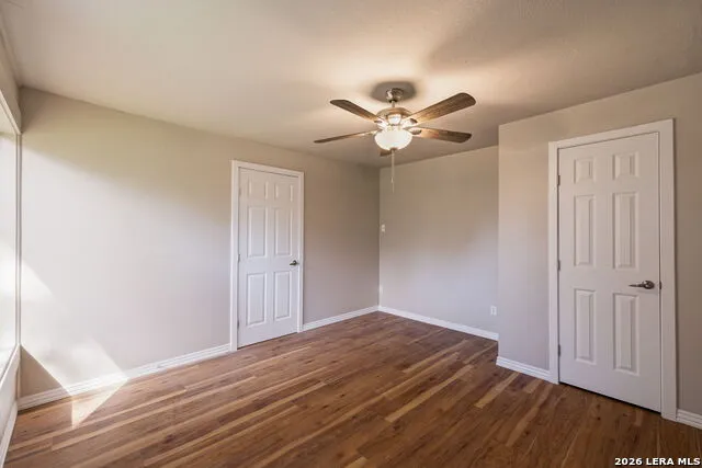 425 E Wright Blvd Universal City, TX 78148