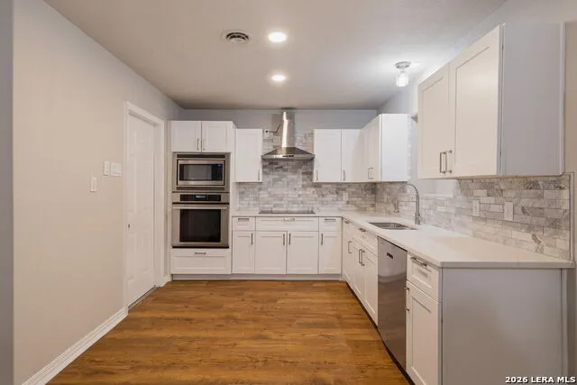 425 E Wright Blvd Universal City, TX 78148