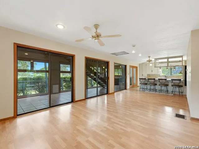 213 Cardinal Ln Fredericksburg, TX 78624