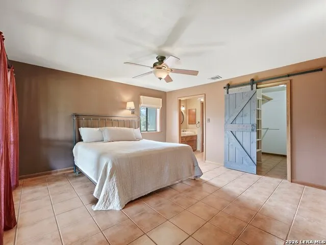 213 Cardinal Ln Fredericksburg, TX 78624