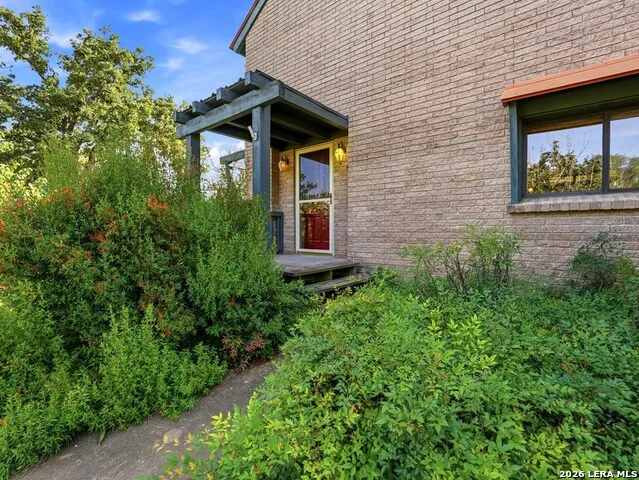 213 Cardinal Ln Fredericksburg, TX 78624