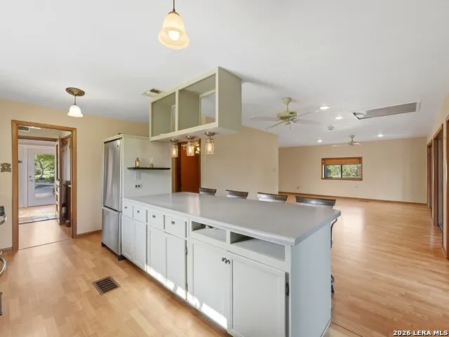 213 Cardinal Ln Fredericksburg, TX 78624