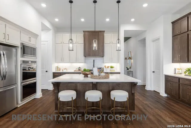 112 Post Oak Castroville, TX 78009