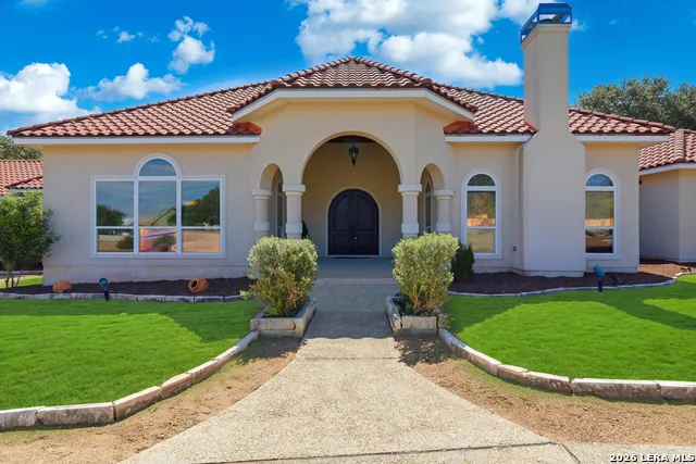 358 WHITESTONE DR Spring Branch, TX 78070