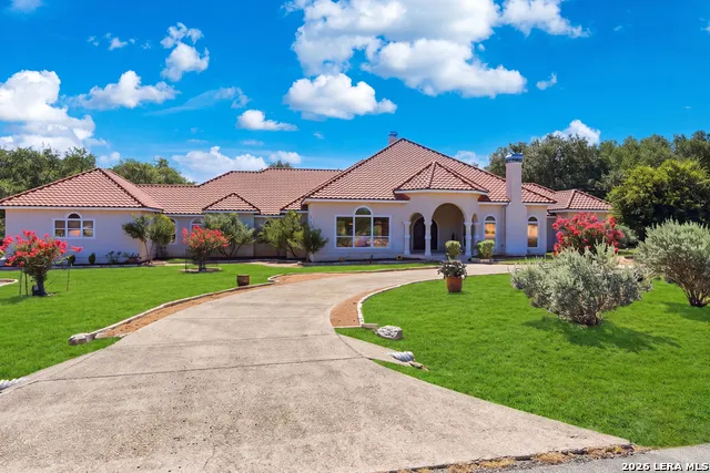 358 WHITESTONE DR Spring Branch, TX 78070