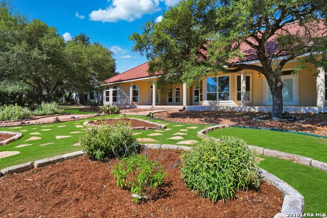358 WHITESTONE DR Spring Branch, TX 78070