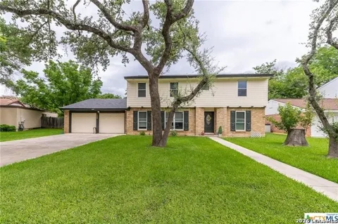 14018 Gray Wing St