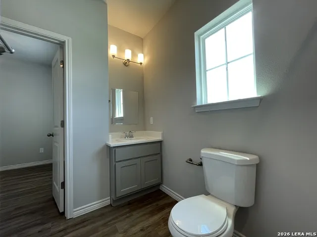 115 Peruna Marble Falls, TX 78654