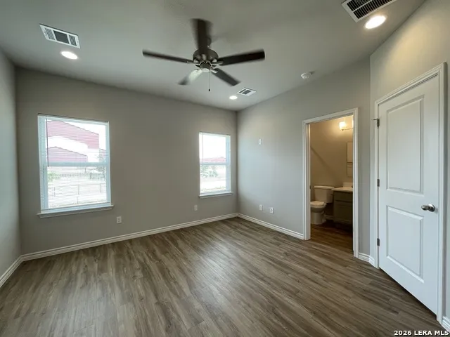 115 Peruna Marble Falls, TX 78654