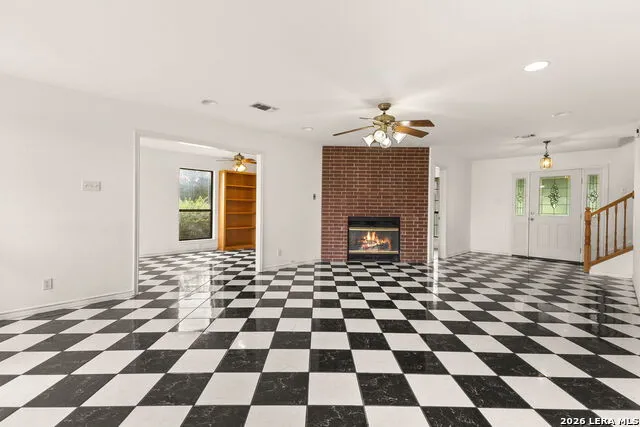 16567 Fm 725 Seguin, TX 78155