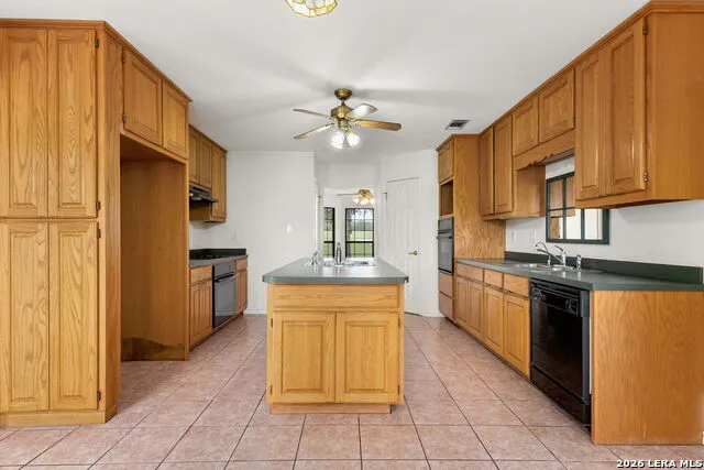16567 Fm 725 Seguin, TX 78155