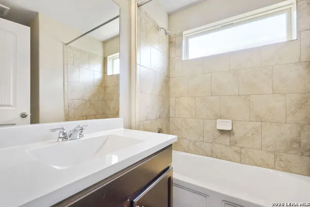 5246 Blue Ivy Bulverde, TX 78163