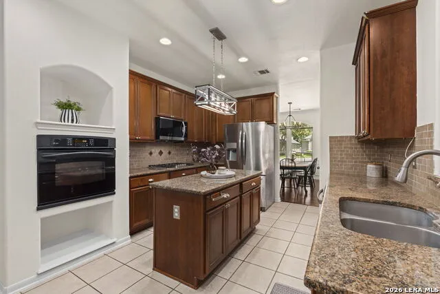 1214 Willow Knoll San Antonio, TX 78258