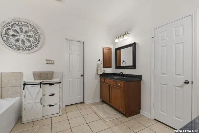 1214 Willow Knoll San Antonio, TX 78258