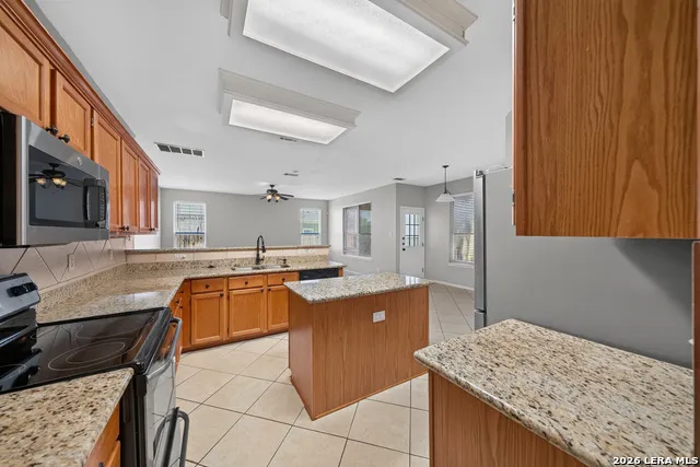 104 Cloud Crossing Cibolo, TX 78108