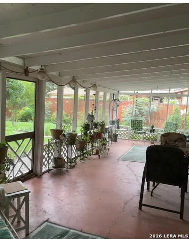 8306 Staton Dr San Antonio, TX 78224