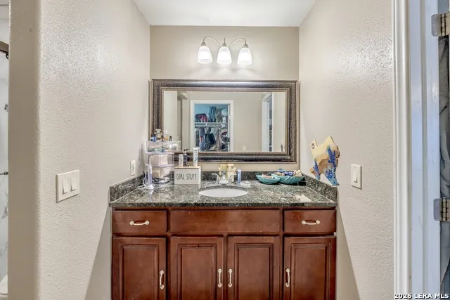 16611 BURR HILL ST San Antonio, TX 78247