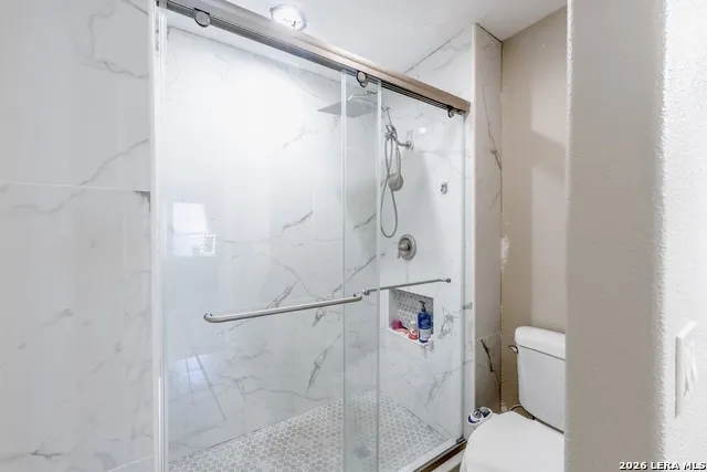 16611 BURR HILL ST San Antonio, TX 78247