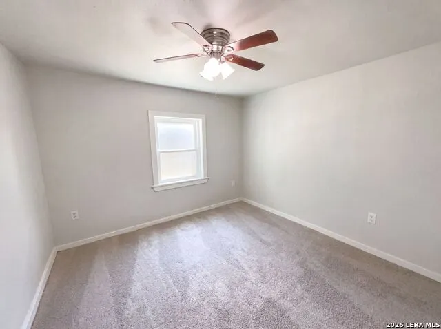 725 KELLY ST Poteet, TX 78065