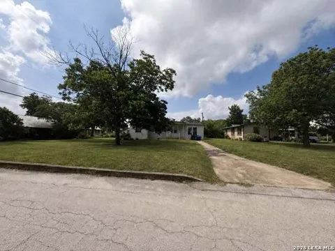 3138 LINN RD