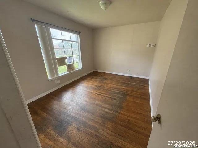3138 LINN RD San Antonio, TX 78223