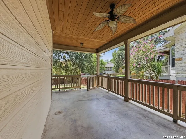 3215 Espada New Braunfels, TX 78132