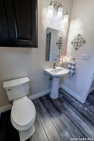 2127 Oakwood New Braunfels, TX 78132