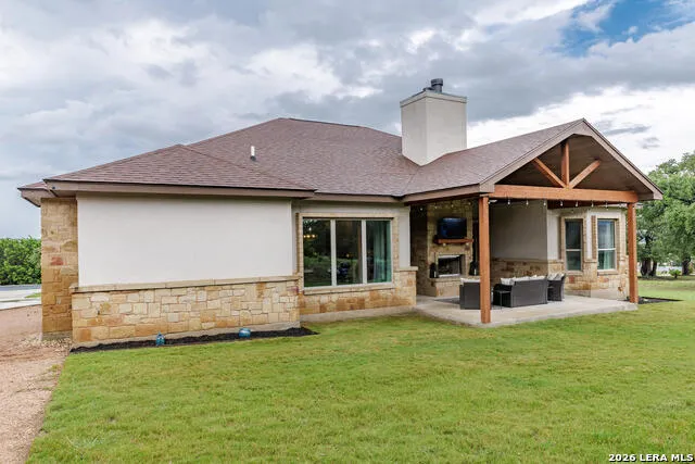 2127 Oakwood New Braunfels, TX 78132