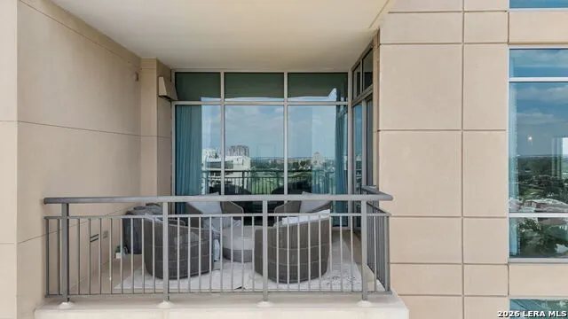 4242 Broadway #APT 1704 San Antonio, TX 78209