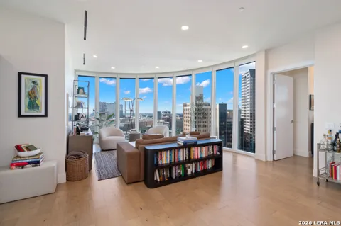 123 Lexington #APT 1406