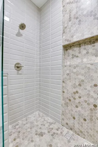 123 Lexington #APT 1406 San Antonio, TX 78205