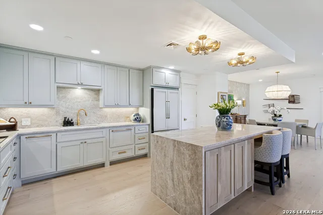 200 PATTERSON AVE #304 San Antonio, TX 78209