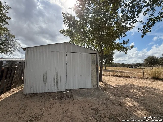3274 N IH 35 Natalia, TX 78059